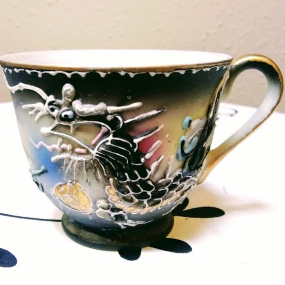 DRAGONWARE DEMITASSE CUP&SAUCER*MORIAGE*HAND PAINTED PORCELAIN*BETSON CHINA*VTG - Picture 5 of 10